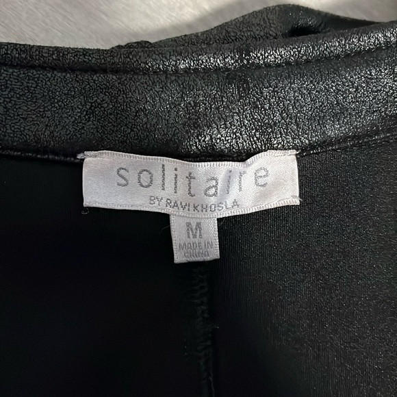 SOLITAIRE NWOT Black Faux Leather Biker Moto Vest, Size M - Picture 7 of 9